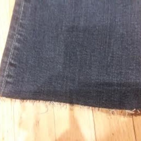 ZARA - Frayed hem straight leg jean-size 10 - Picture 4 of 4